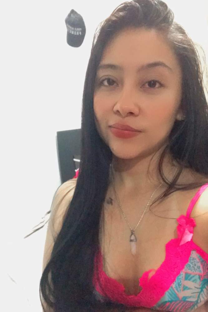 Vaneorguz's fit featuring Falabella