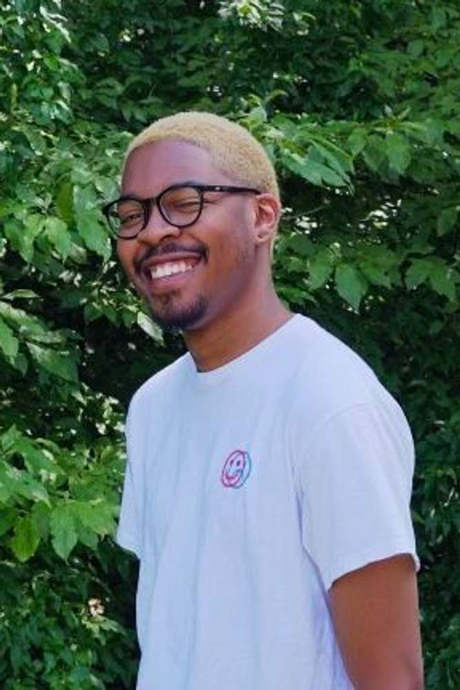 drippiegunplay's fit featuring Zumiez, Ray-Ban | [object Object], [object Object], [object Object]