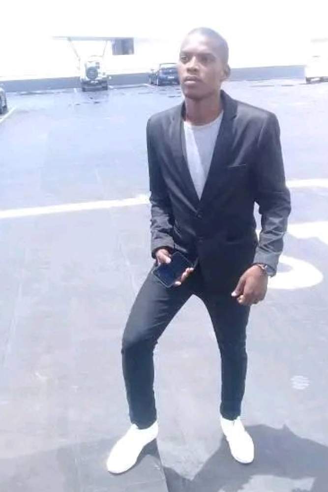 Zolani's fit featuring Markham, SHEIN