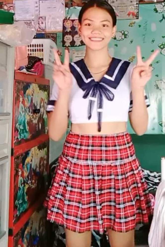 Raiza27's fit featuring Shopee