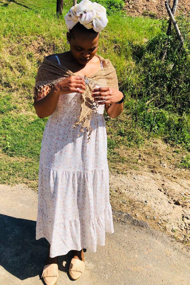 Ndumie's fit featuring Refinery, Foschini