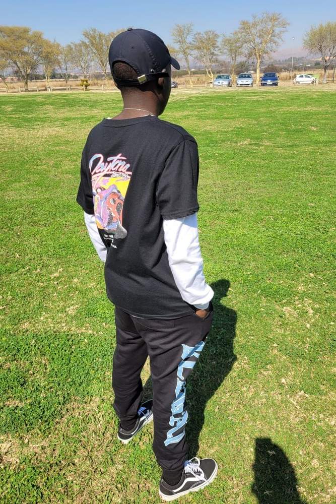 Biccah's fit featuring SHEIN, Vans, Nike | [object Object], [object Object]