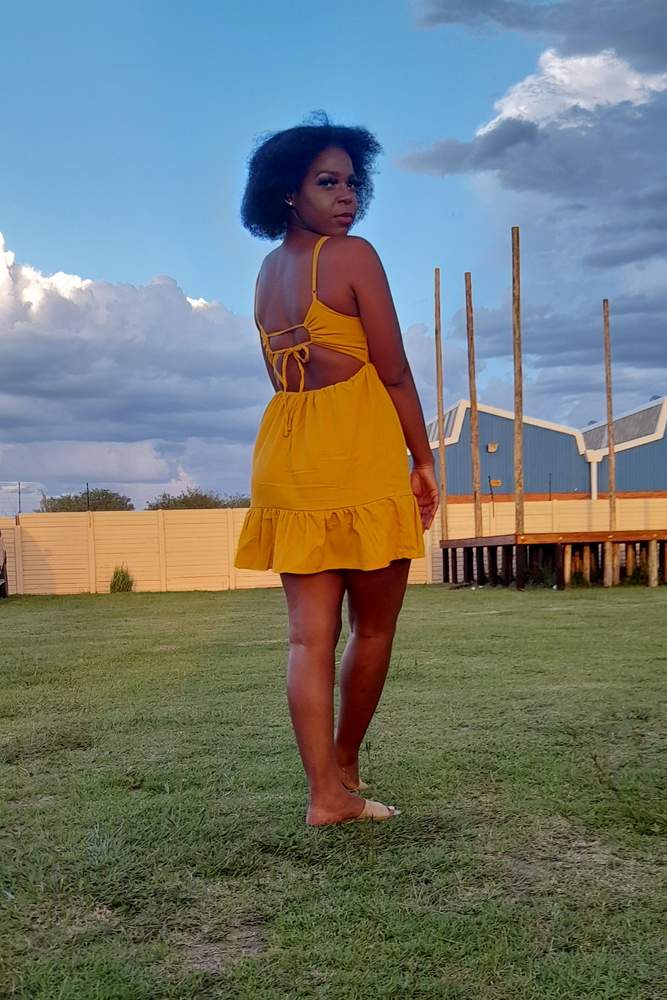 Teezee's fit featuring Mr Price, Foschini