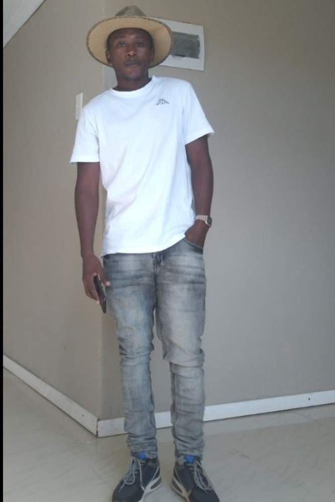 Makaula's fit featuring Kappa, Casio, Samsung, Hemisphere, Fever London, Bollman Hat Company | [object Object], [object Object], [object Object], [object Object]