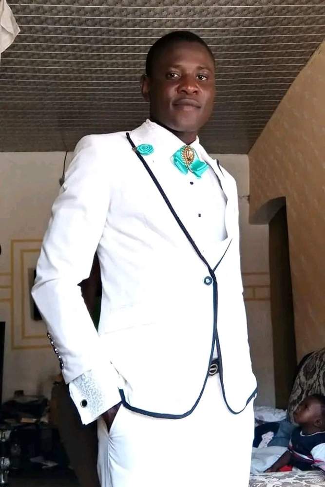 Kelle1's fit featuring Amazon Basics | [object Object]