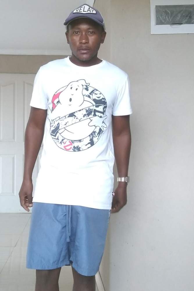 Makaula's fit featuring Relay, Streetwear Society, Casio, Asics, Everlast | [object Object], [object Object], [object Object], [object Object]