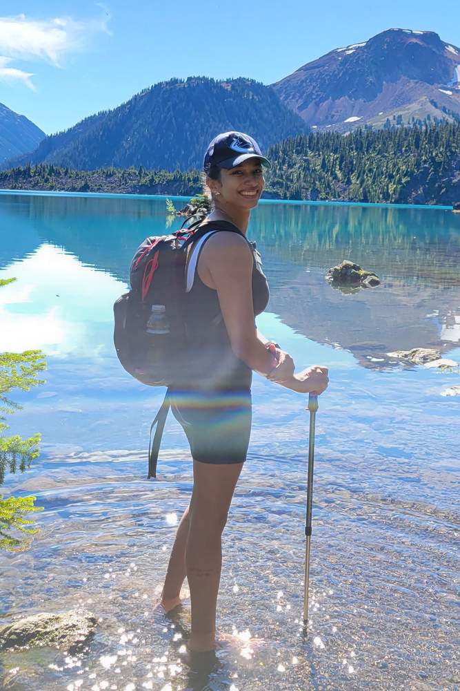 evelinacdj's fit featuring Aritzia, Lids, Victoria's Secret | [object Object], [object Object], [object Object], [object Object], [object Object]