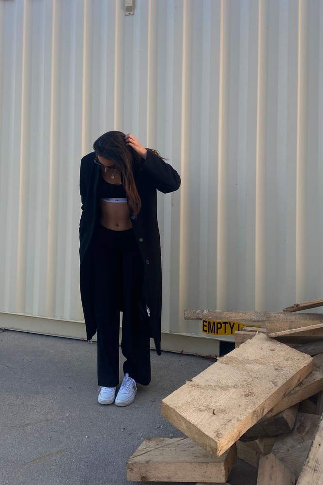 Yuna's fit featuring RAEN, Alo Yoga