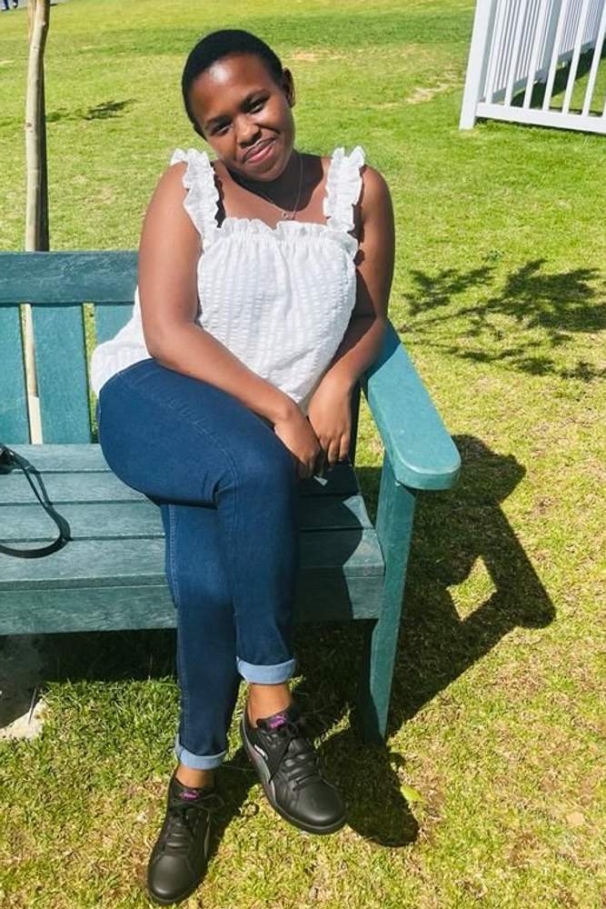 Thapelo1's fit featuring Tekkie Town, Mr Price, Exact | [object Object], [object Object]