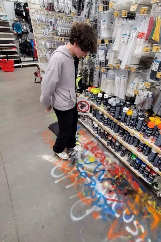 Ibra7's fit featuring Bershka, Nike, Bombardina | [object Object], [object Object], [object Object], [object Object], [object Object]