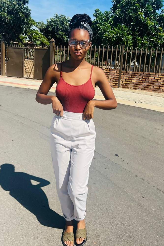 Ntswakiiey's fit featuring Edgars