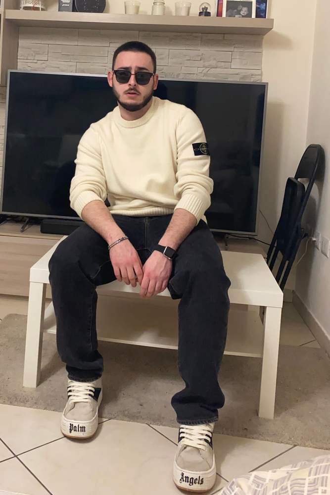 LOKY's fit featuring Supreme, Stone Island, Palm Angels, Apple, Gucci | [object Object], [object Object], [object Object], [object Object]