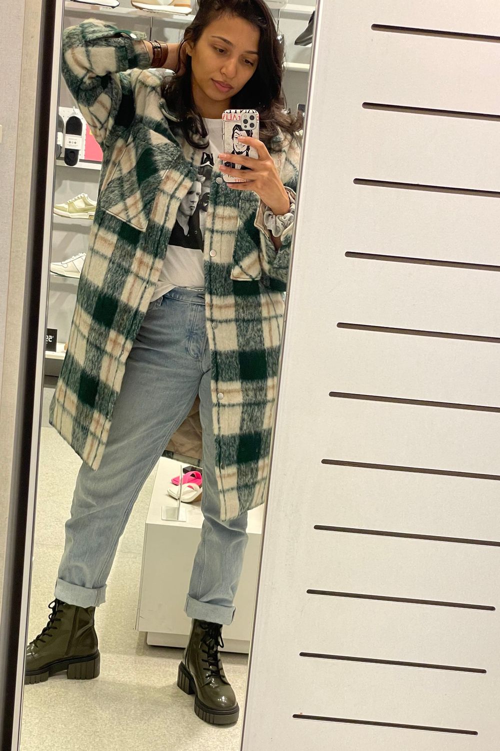 Post featuring Killers Band Photo T-Shirt