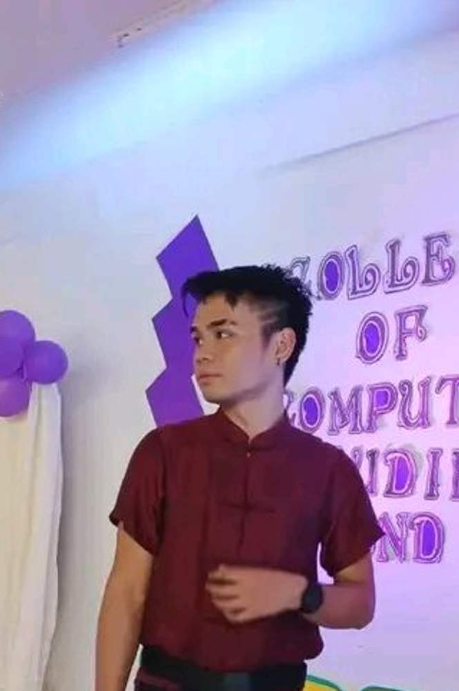 Diether's fit featuring El Casco | [object Object]