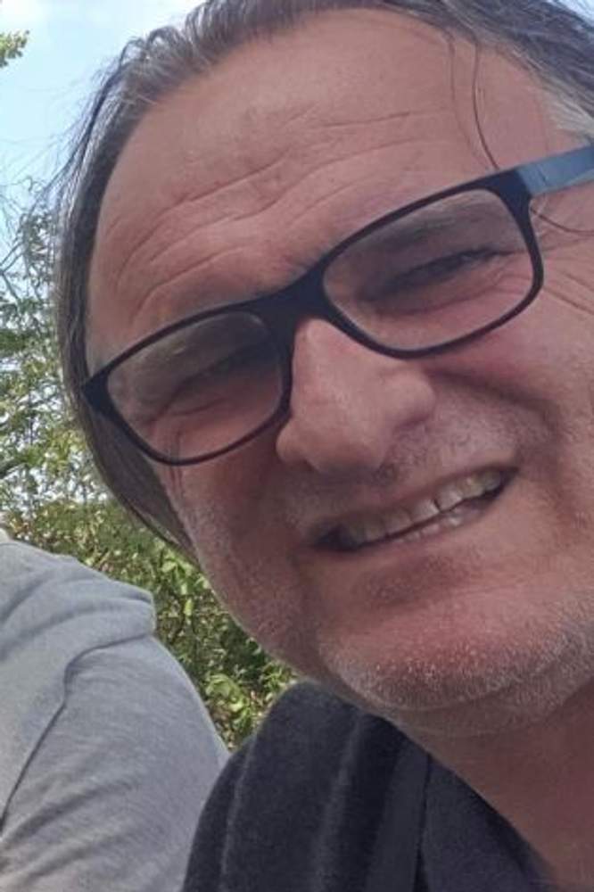 Emilmstoy's fit featuring Ray-Ban