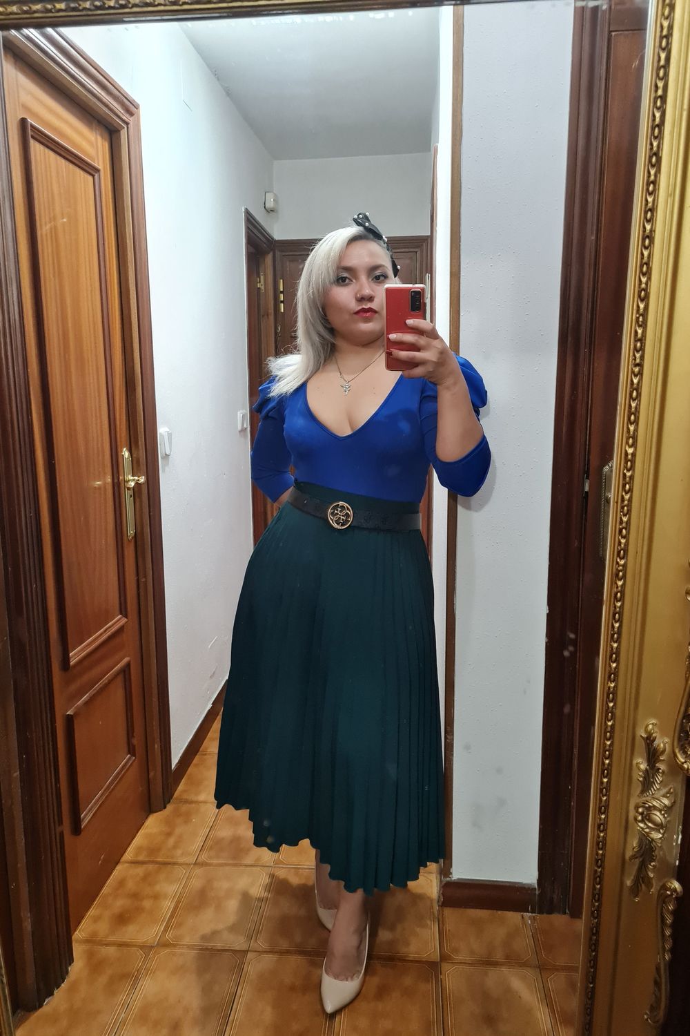 Ismaryzelaya's post featuring Maryam Nassir Zadeh. Feeling casual, trendy