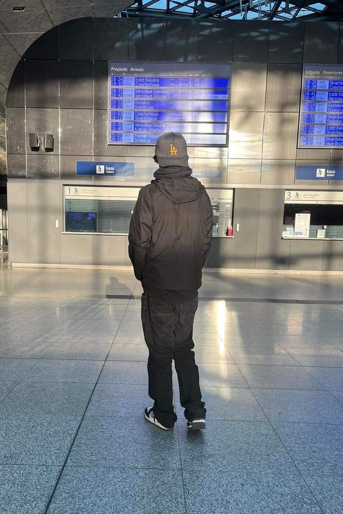 spartuuu's fit featuring New Era, Helly Hansen, Levi's, Nike | [object Object]