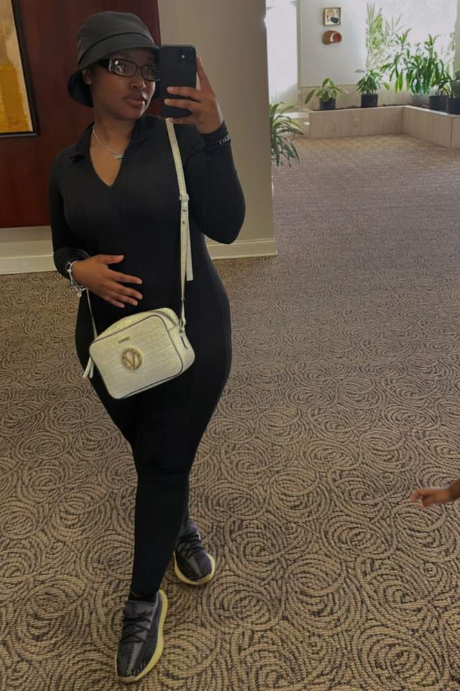 TerriaMarshee's fit featuring Amazon Basics, Mario Valentino, TEMU, Yeezy | [object Object]