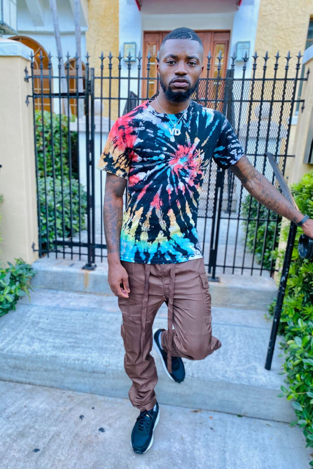 Post featuring Snap Zipper II Cargo Pants - Brown