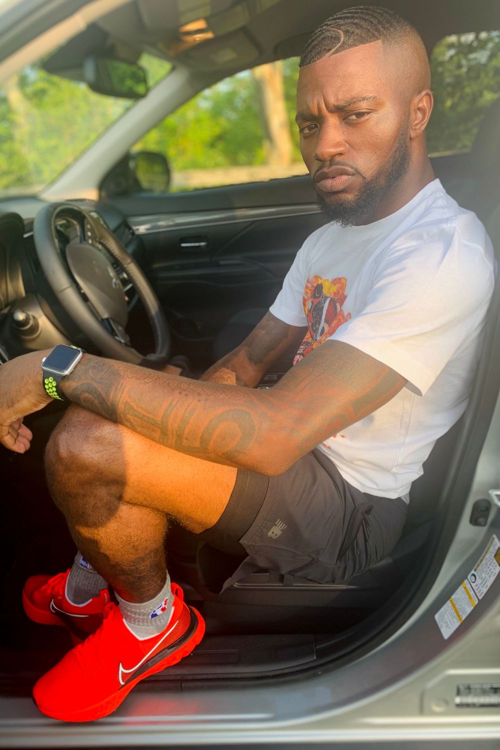 Relliano12's post featuring Nike, New Balance, H&M. Feeling athletic, streetwear, vintage