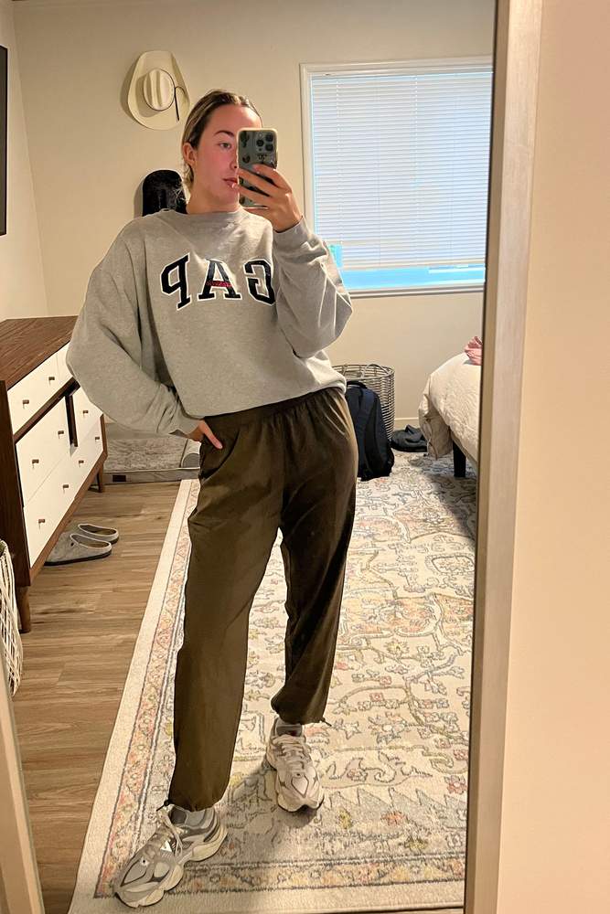 Jordanaprice's review for GapFit Runaround Parachute Pants