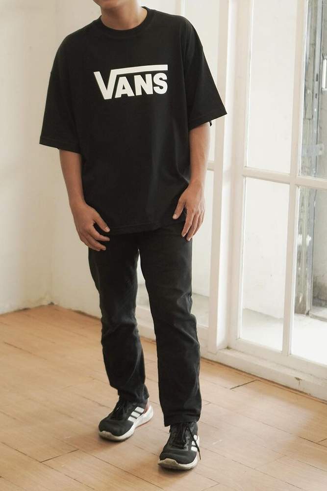 BFajjryadi19's review for Vans Classic T-Shirt