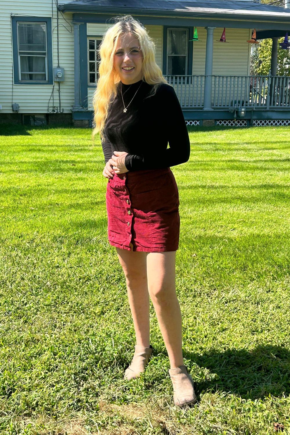 Mamamads121's post featuring Abercrombie & Fitch, Amazon Basics. Feeling 