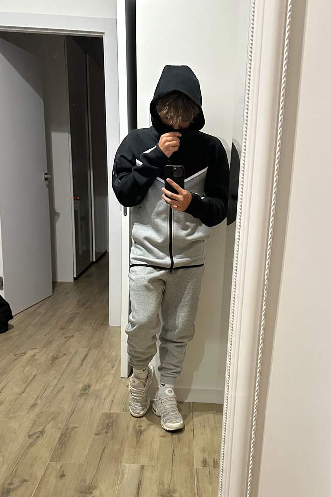 Dawidm's fit featuring Zalando, Nike, Apple | apple, nike, drip, tn, techflecce