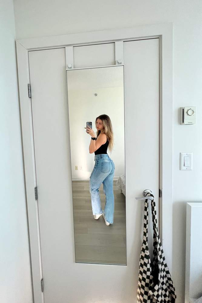 zoejichuk's fit featuring Aritzia, OAK AND FORT | cute, cozy, fall, casual, everyday