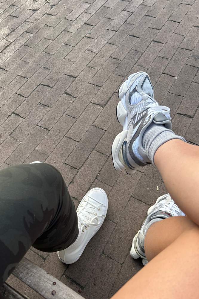 Denaekingggg's fit featuring New Balance, H&M, Gymshark