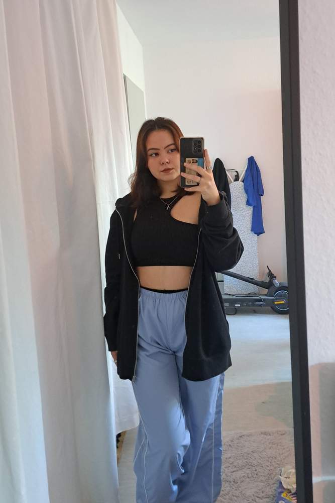 nina149's fit featuring Amazon Basics, New Yorker | 608f75cc7242cabb012a30f5, 6058c05ca89de8060b148389, 608e0e4d32acb98ea46e05a3