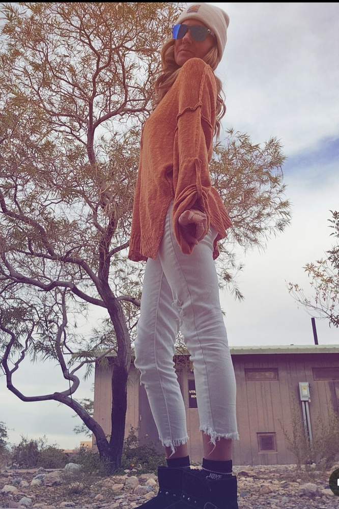 Theonenic's fit featuring Free People, Levi's, PAWZ, Carhartt | [object Object], [object Object]