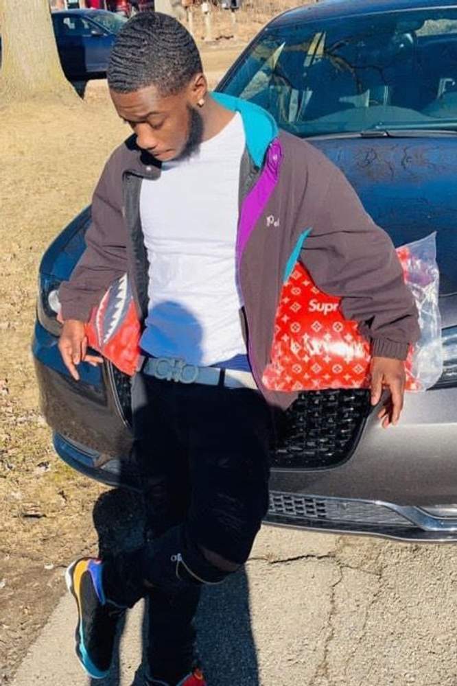 Ajdatman's fit featuring AMIRI, Salvatore Ferragamo, Jordan