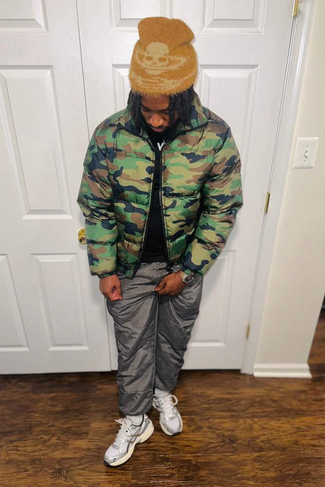Relliano12's fit featuring H&M, Urban Outfitters, Asics | 60bc2ef008c4e42db6585daa, 6158fbf396bd41e5feac46da, 608f71297242cabb012a30e7