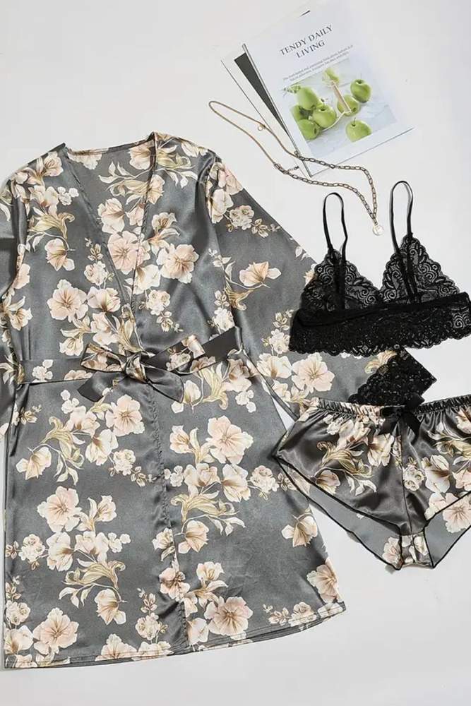 GetKcutee7's fit featuring Floral 3 Piece Set