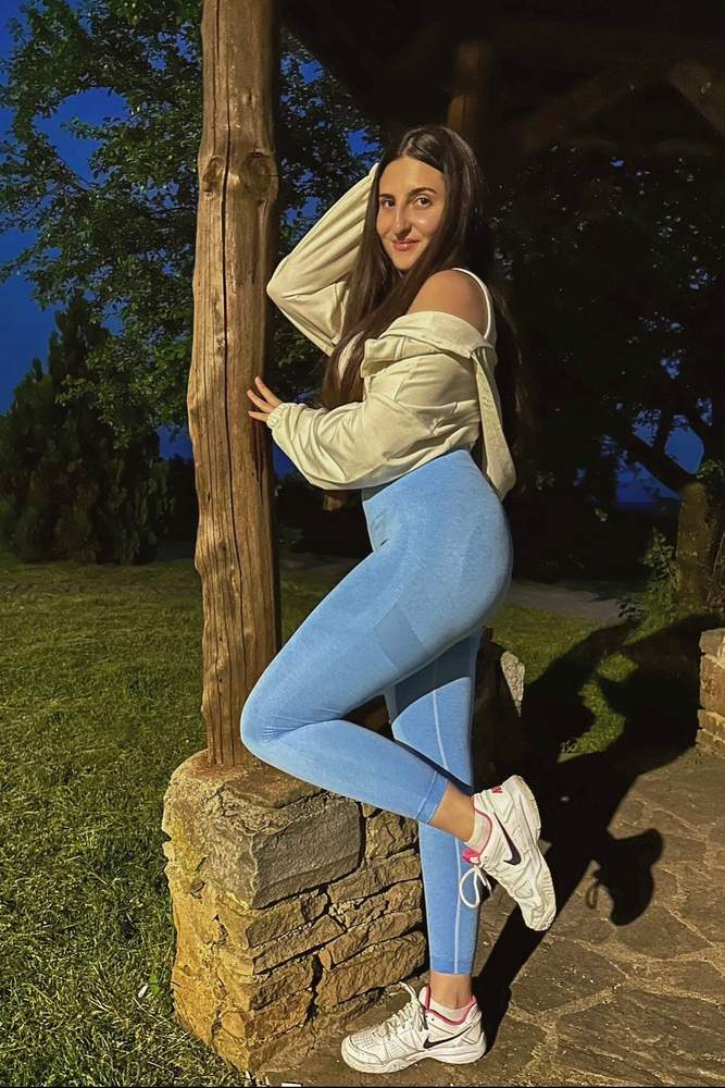 hristiyanadobrevska's fit featuring SHEIN, Nike