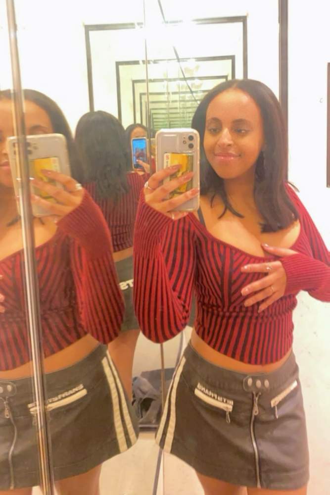 Leelclara's fit featuring Urban Outfitters