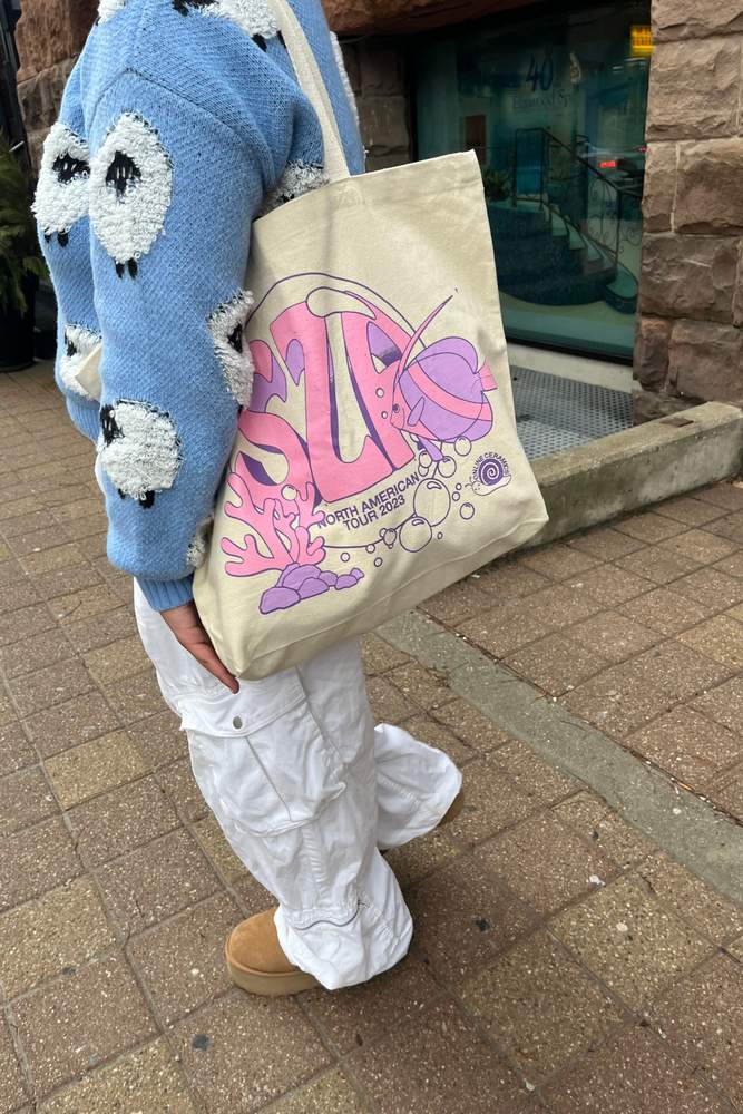 Paigeevans's fit featuring Fashion Nova, Garage, UGG