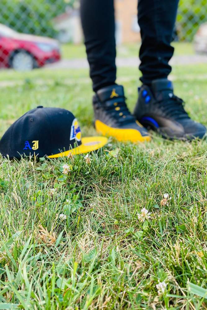 Ajdatman's fit featuring Lids, Jordan