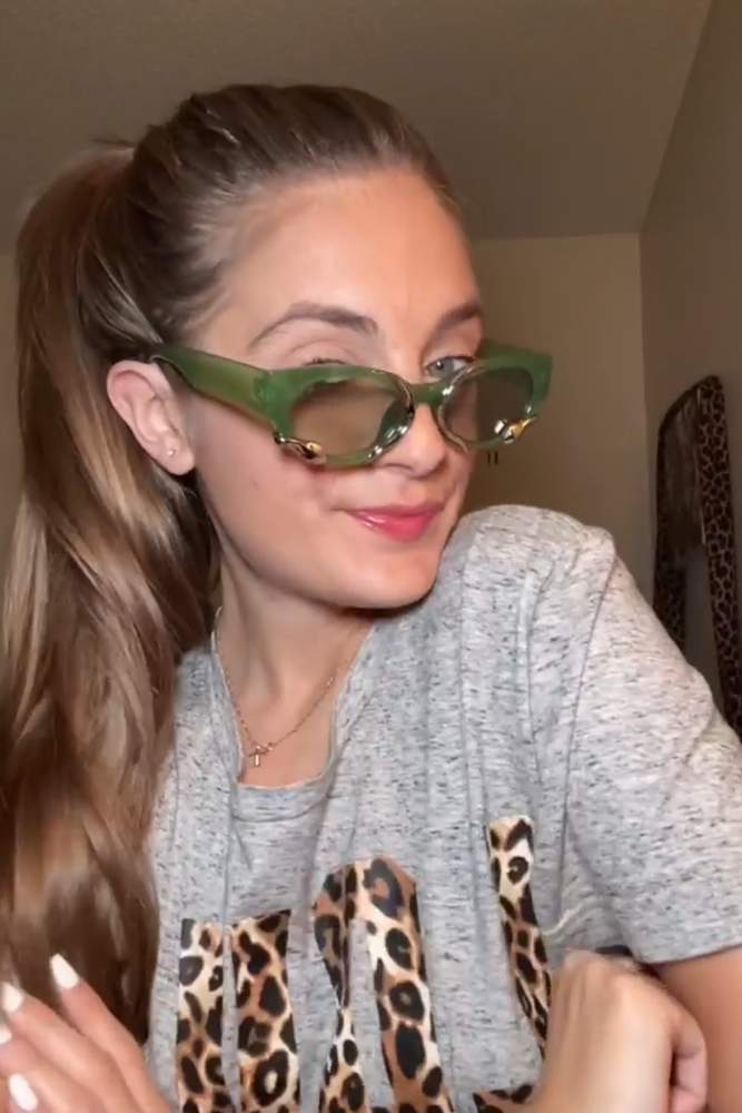 ohdesi's fit featuring Amazon Basics