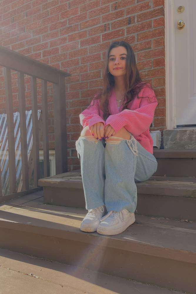 madisonsecord's fit featuring Hollister, Nike, H&M