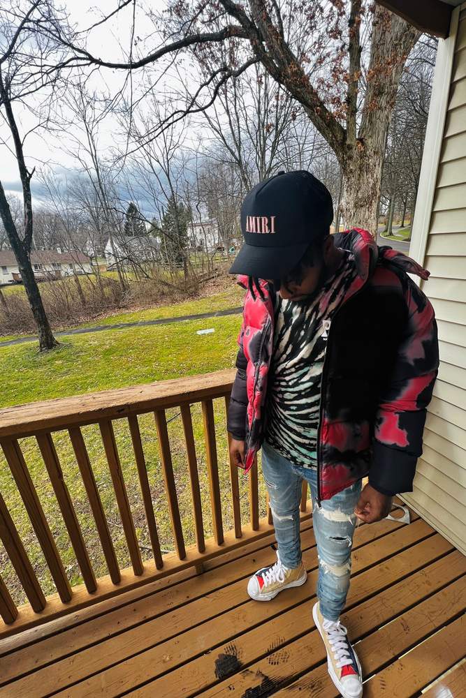 Relliano12's fit featuring AMIRI | 60da315b7b72a58a5051db64, 6058c05ca89de8060b148389
