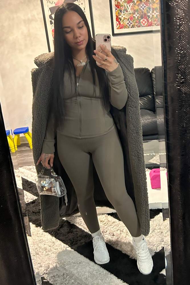 Always86's fit featuring Aritzia, Nike