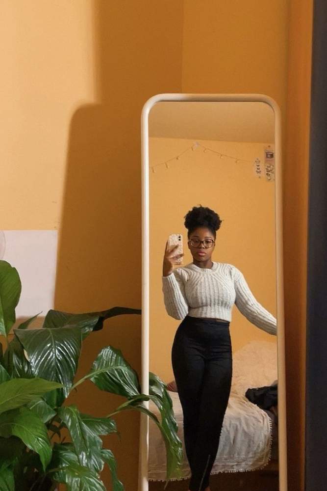 mireine's review for Pullover