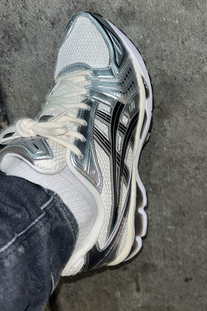 Relliano12's fit featuring Asics | 6058c05ca89de8060b148389, 608f71297242cabb012a30e7