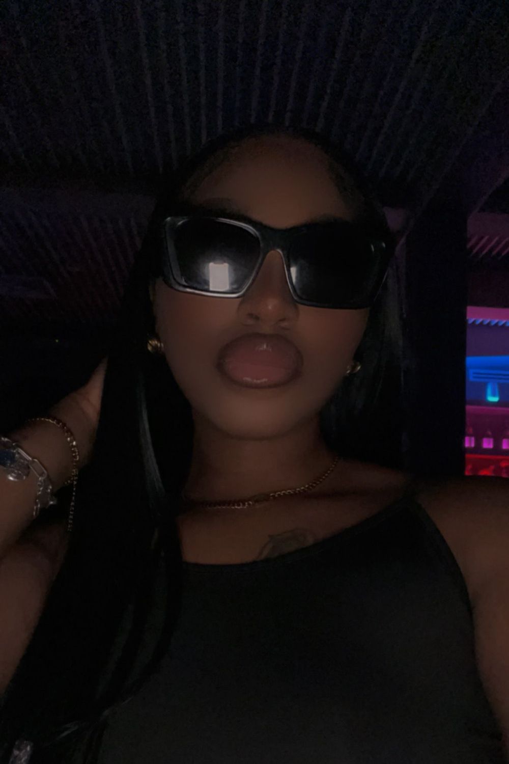 Post featuring FINAL SALE - Link Chain & Stones Bracelet