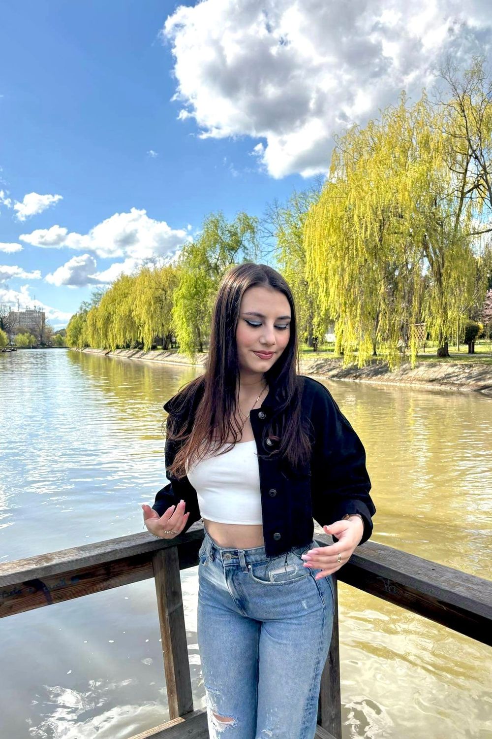 Adina's post featuring Bershka, Defacto, TEMU. Feeling sporty, casual, streetwear, chic