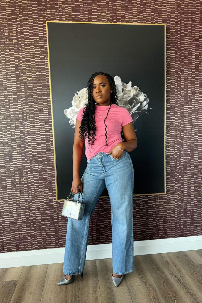Preciousonowu's fit featuring Aldo, Dynamite