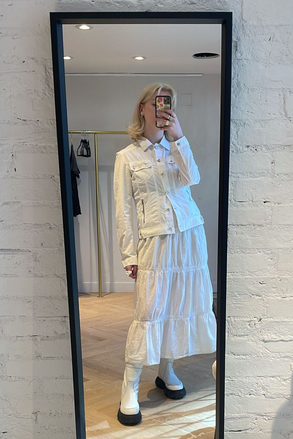 Post featuring Tineo White Leather