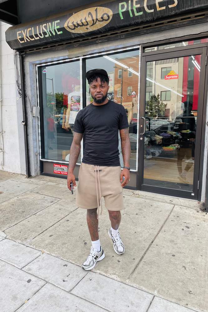 Relliano12's fit featuring Essentials, H&M, New Balance | 6605735b04dd9ccdcdf08aed, 6605735b04dd9ccdcdf08ae9, 6605a135211d96a2089f4d9b